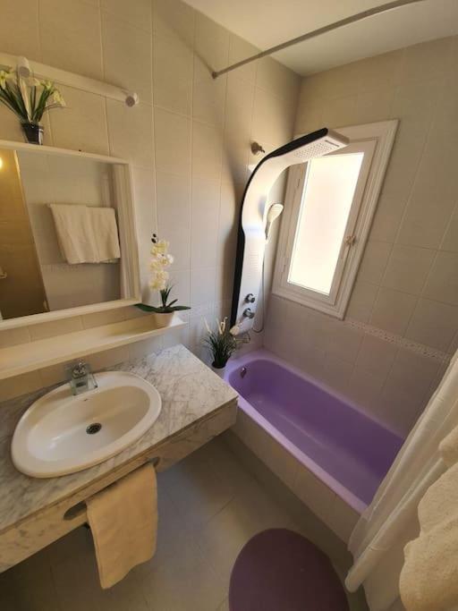 Atico En La Playa Apartment Roquetas de Mar Ngoại thất bức ảnh