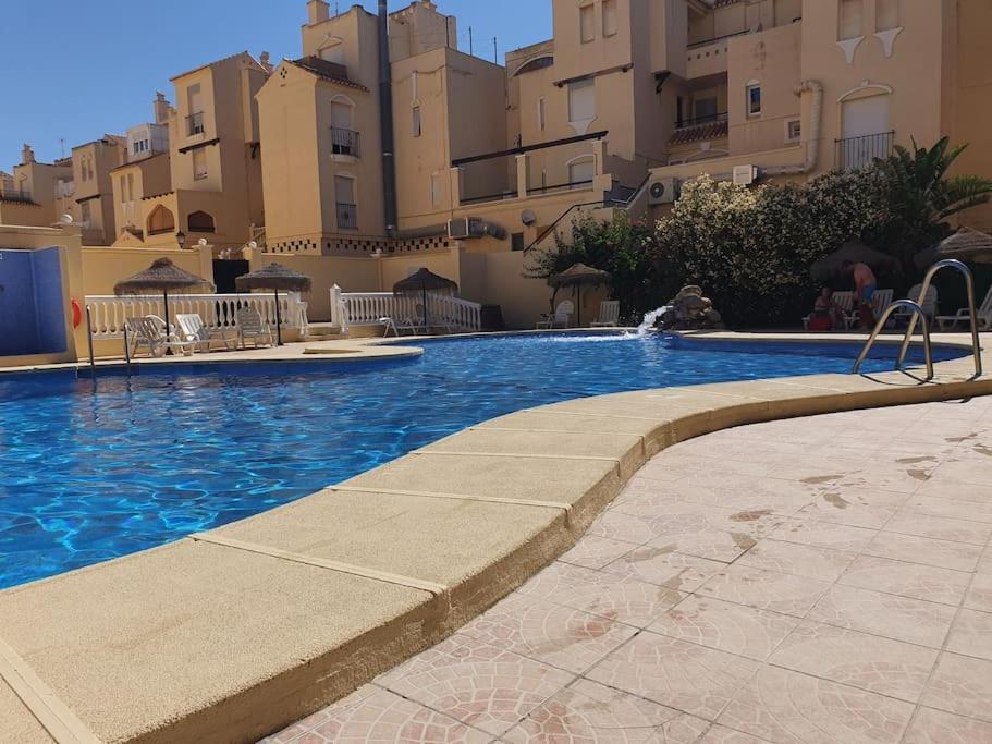 Atico En La Playa Apartment Roquetas de Mar Ngoại thất bức ảnh